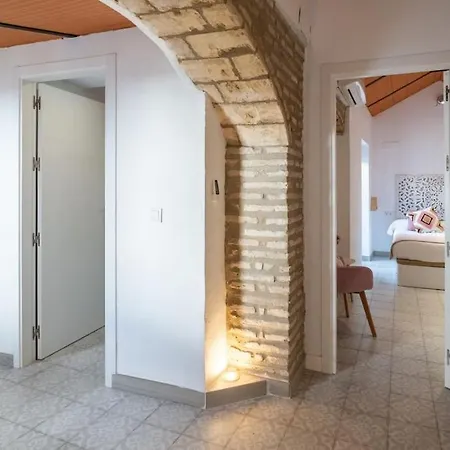 Your Perfect Base For Exploring Апартаменты